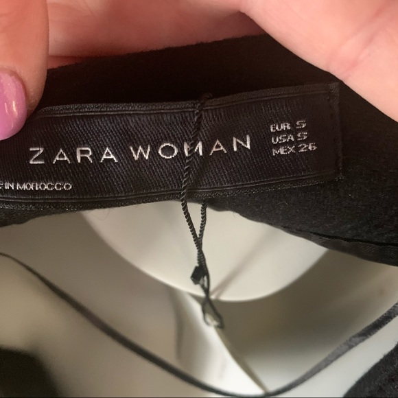 Zara Wool Vest - Picture 7 of 9